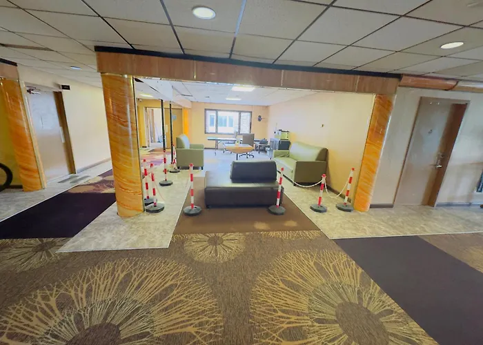 Hilltop Inn
