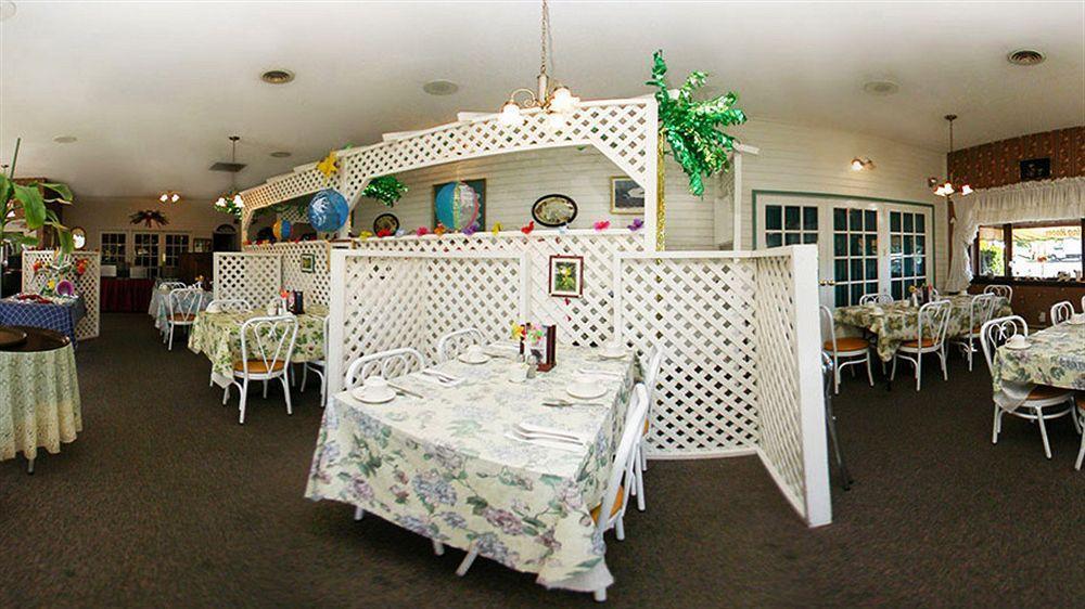 Hotel Hilltop